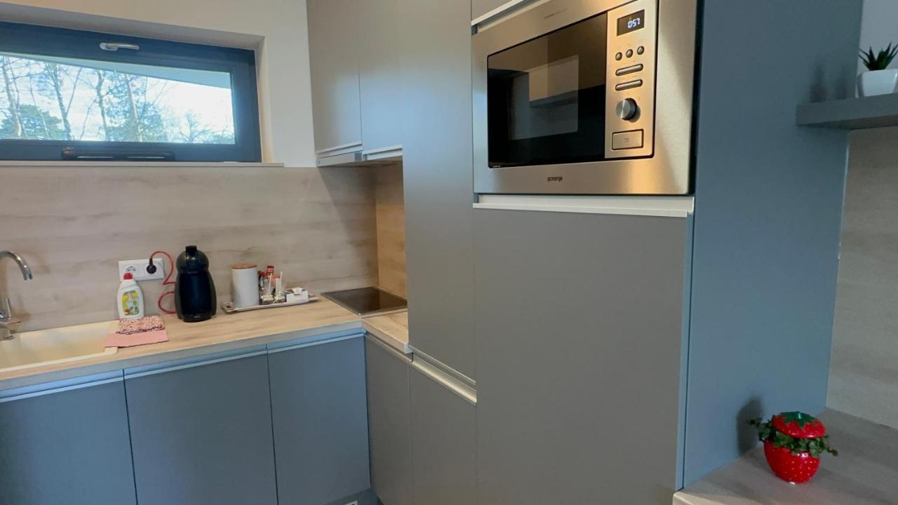Medences Panoramas Balatom Apartman Siófok Exteriör bild